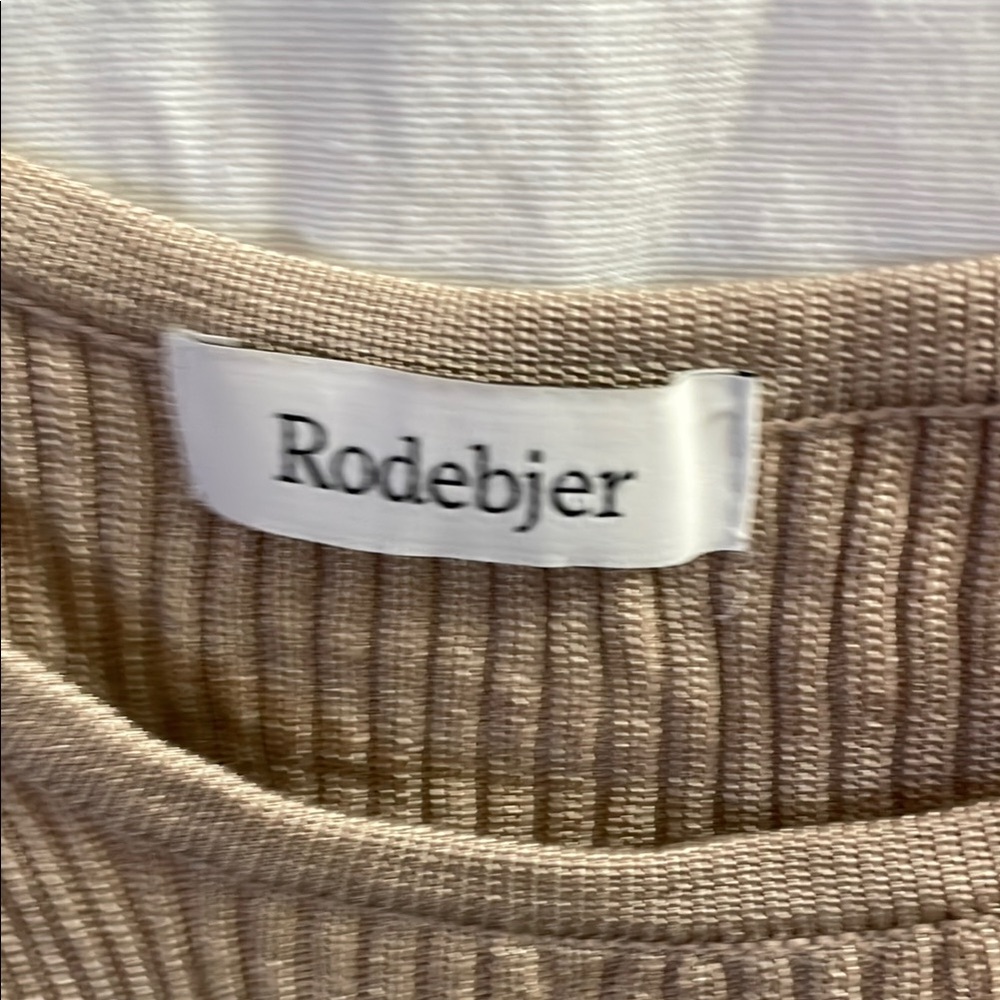 Rodebjer Beige Ribbed Tank Top - Picture 2 of 4